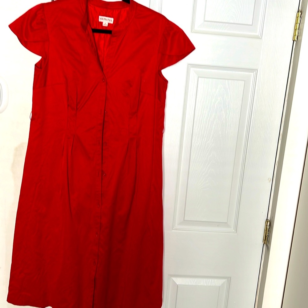 Women’s dress